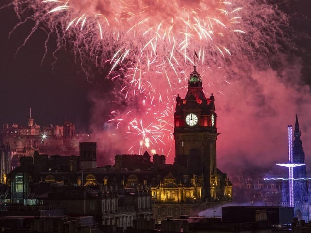 Speaking before his set, during which he was joined by special guest Daniel Merriweather, Ronson said: "Hogmanay in Edinburgh is an amazing way to end the year."