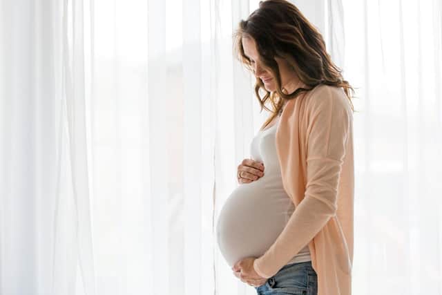 Leading doctors have backed calls for extending the time women can freeze their eggs to delay having a baby picture: JPI Media